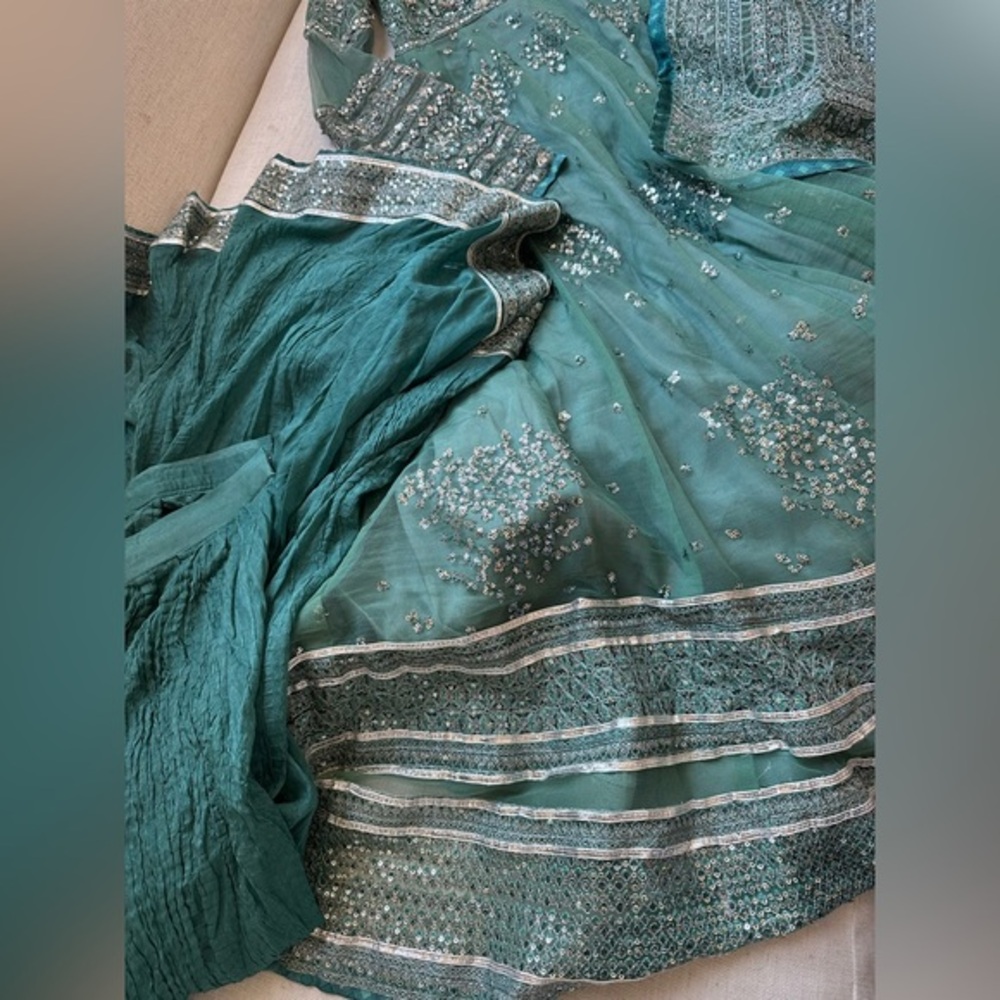 Hussain Rehar Safeena Teal Blue Pishwas Dress - Picture 8 of 8